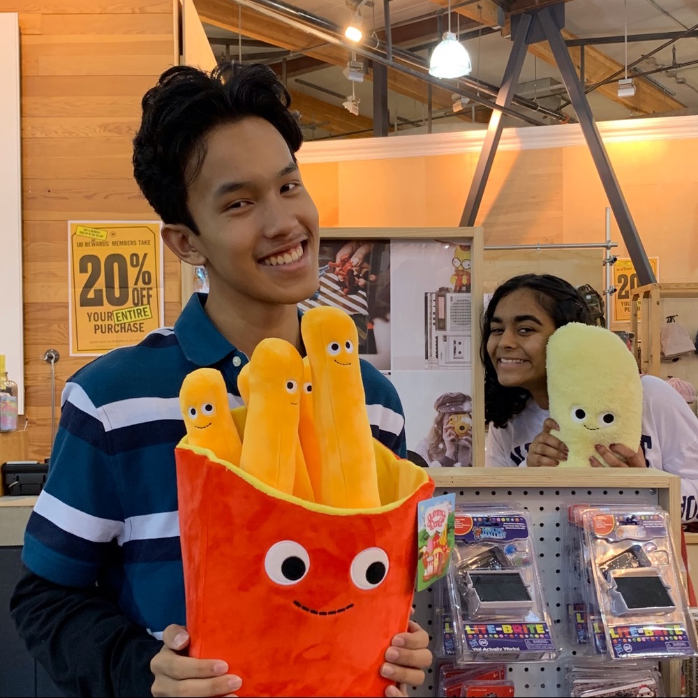 Meet your Posher, Kevin